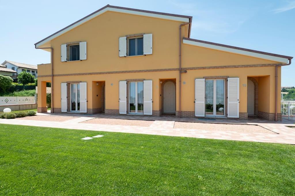 Sul Calar Del Sole Al Conero Apartamento Recanati Exterior foto